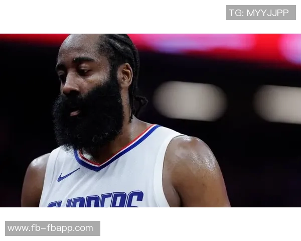 哈登谈球队表现强调连续性的重要性期待未来能有所突破